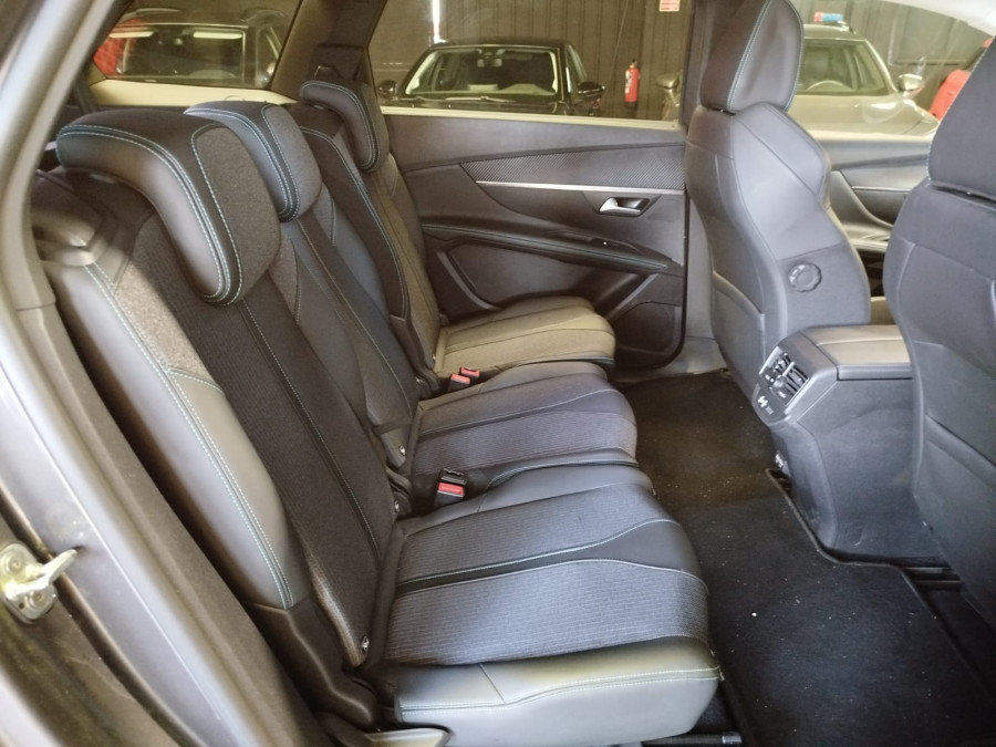 Imagen de Peugeot 5008