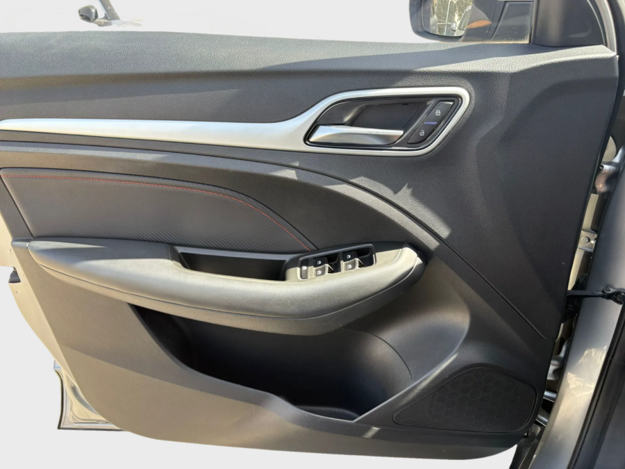 Imagen de Mg ZS