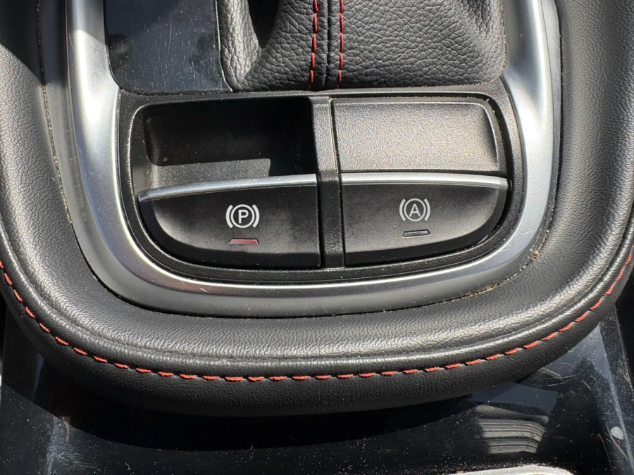 Imagen de Mg ZS