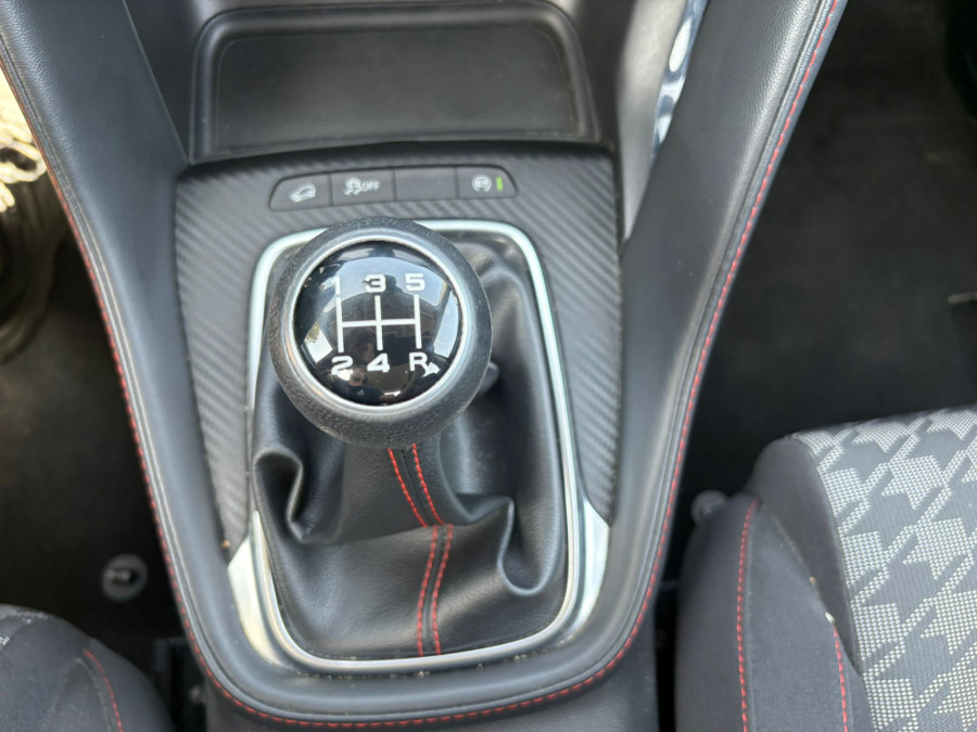 Imagen de Mg ZS