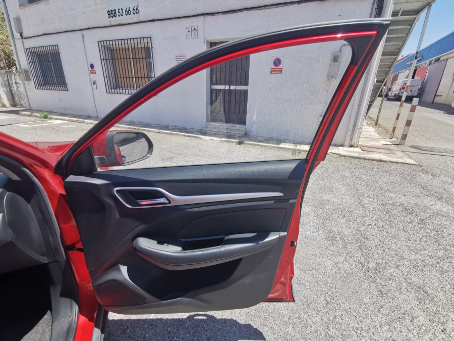 Imagen de Mg ZS
