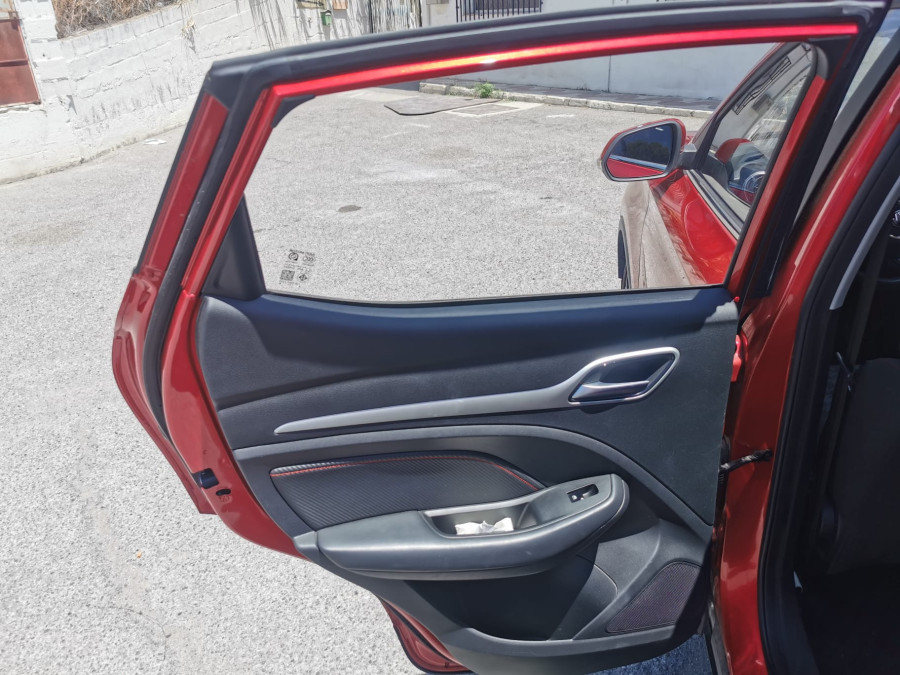 Imagen de Mg ZS