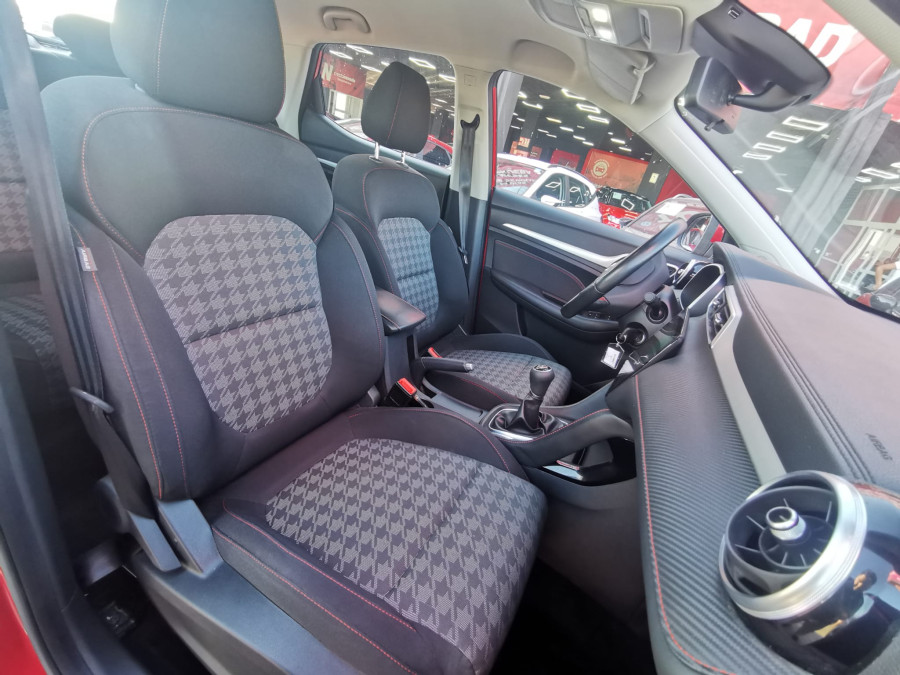 Imagen de Mg ZS