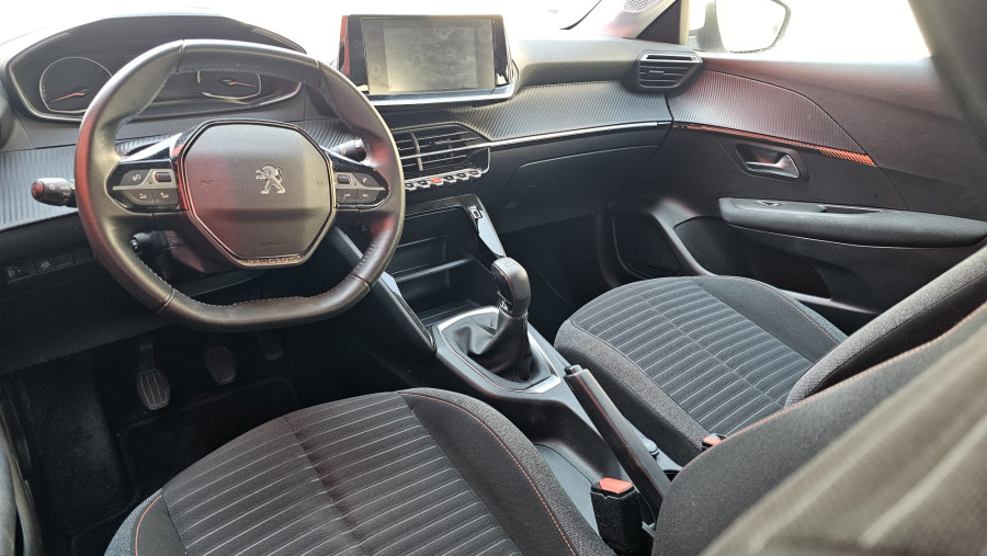 Imagen de Peugeot 208