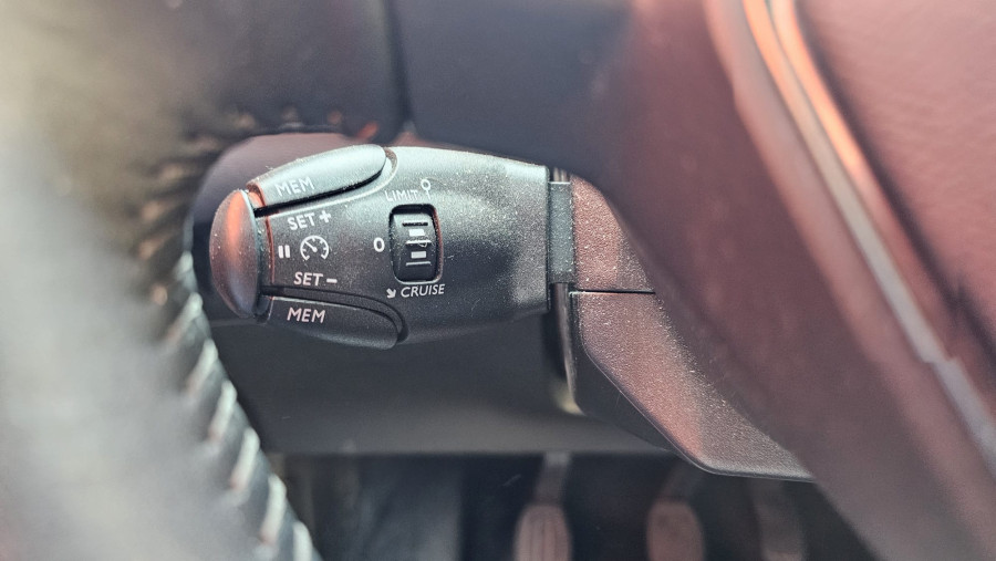 Imagen de Peugeot 208