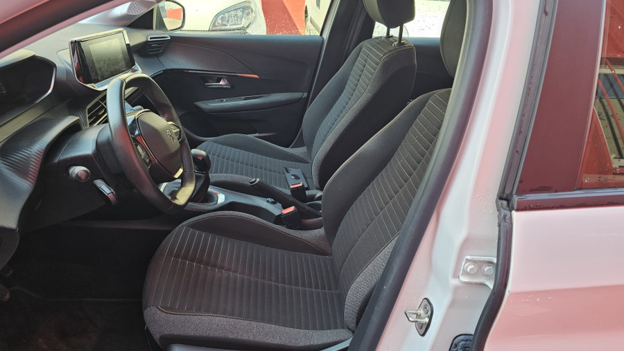 Imagen de Peugeot 208