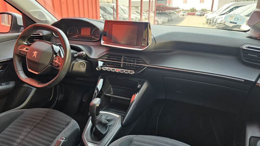 Imagen de Peugeot 208