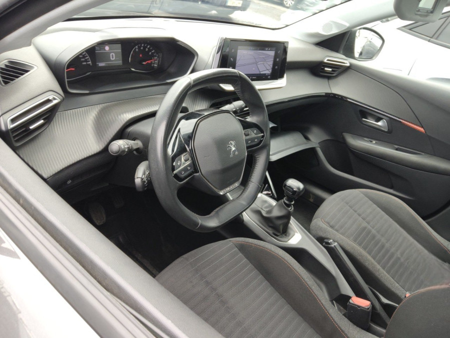 Imagen de Peugeot 208