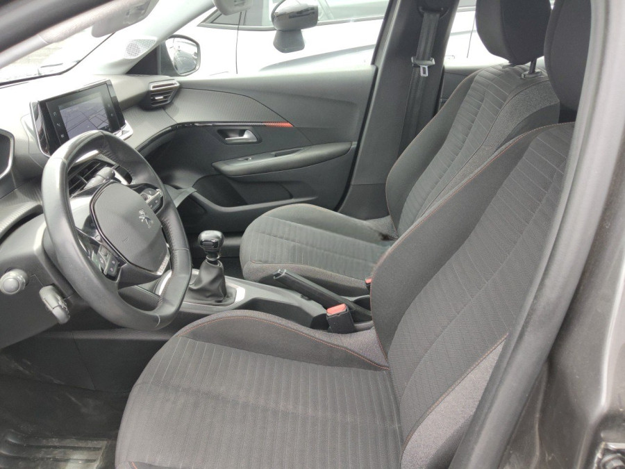 Imagen de Peugeot 208