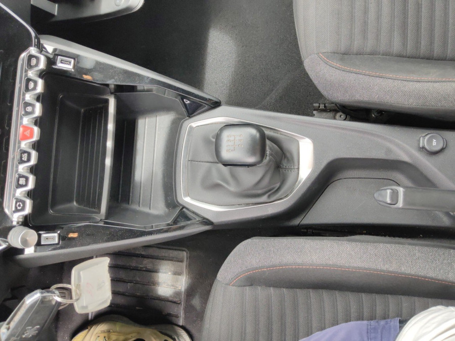 Imagen de Peugeot 208