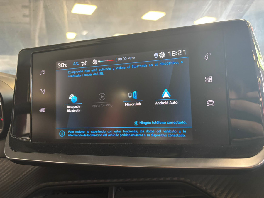 Imagen de Peugeot 208