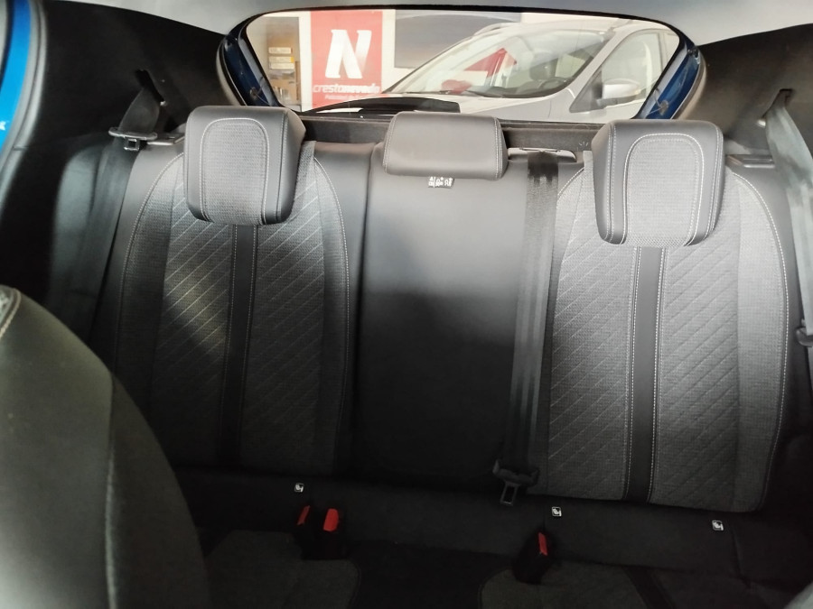 Imagen de Peugeot 208