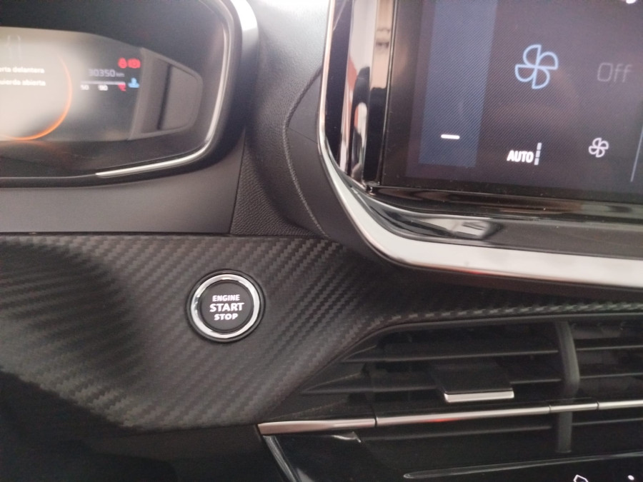 Imagen de Peugeot 208