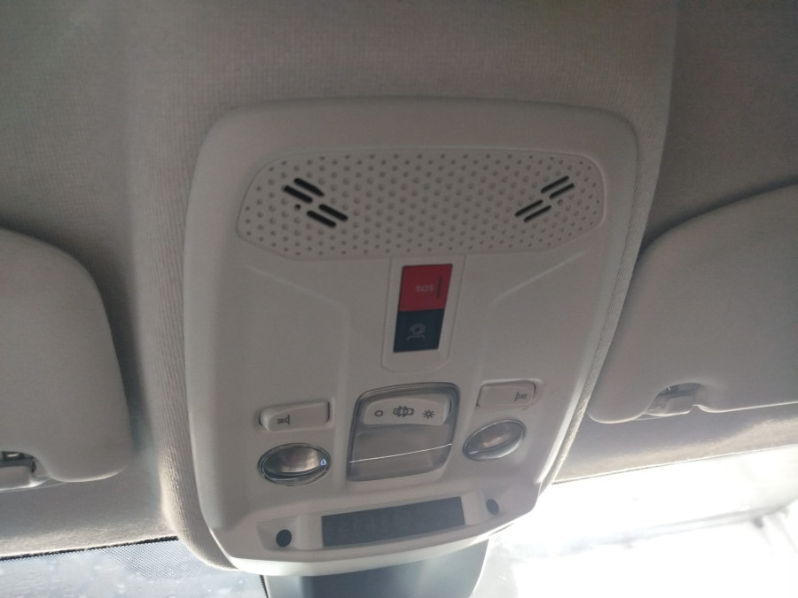 Imagen de Peugeot 208