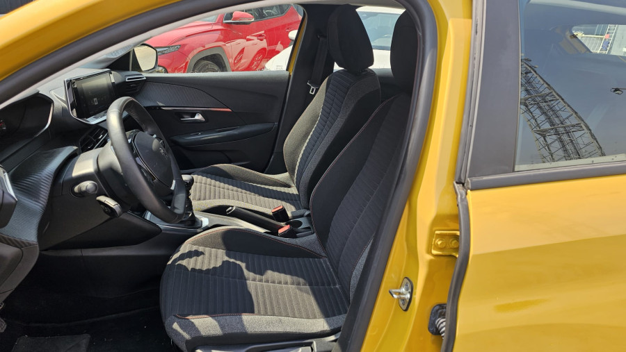 Imagen de Peugeot 208
