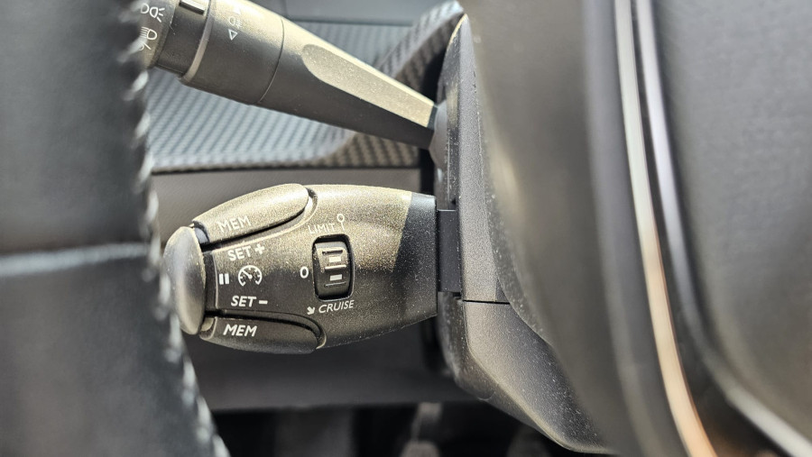 Imagen de Peugeot 208