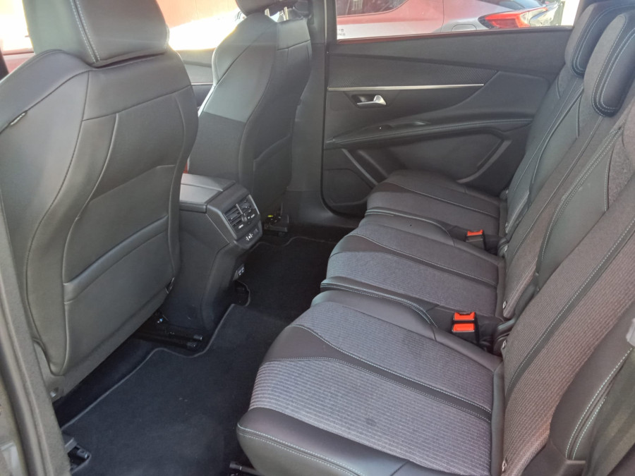 Imagen de Peugeot 5008