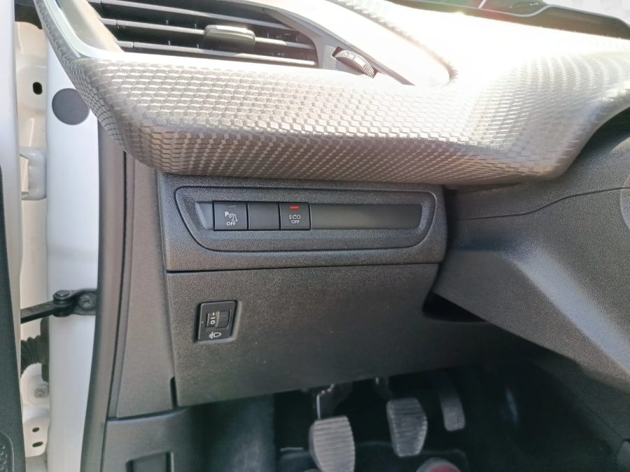 Imagen de Peugeot 2008