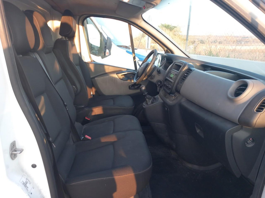 Imagen de NISSAN NV300