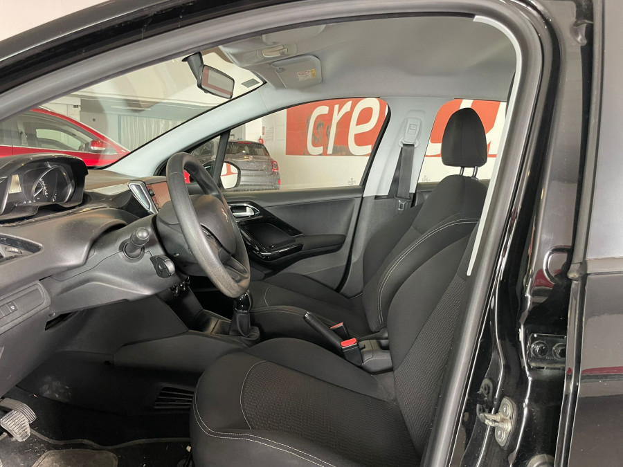 Imagen de Peugeot 208