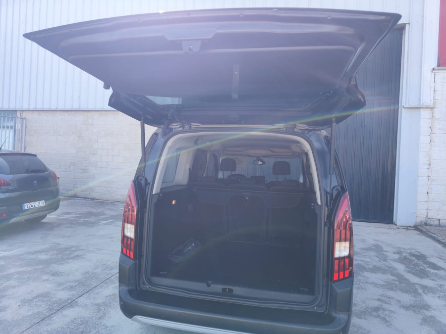 Imagen de Peugeot Rifter