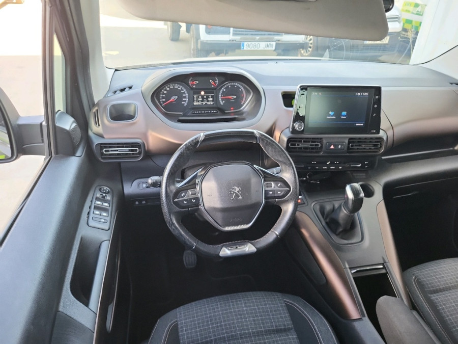 Imagen de Peugeot Rifter