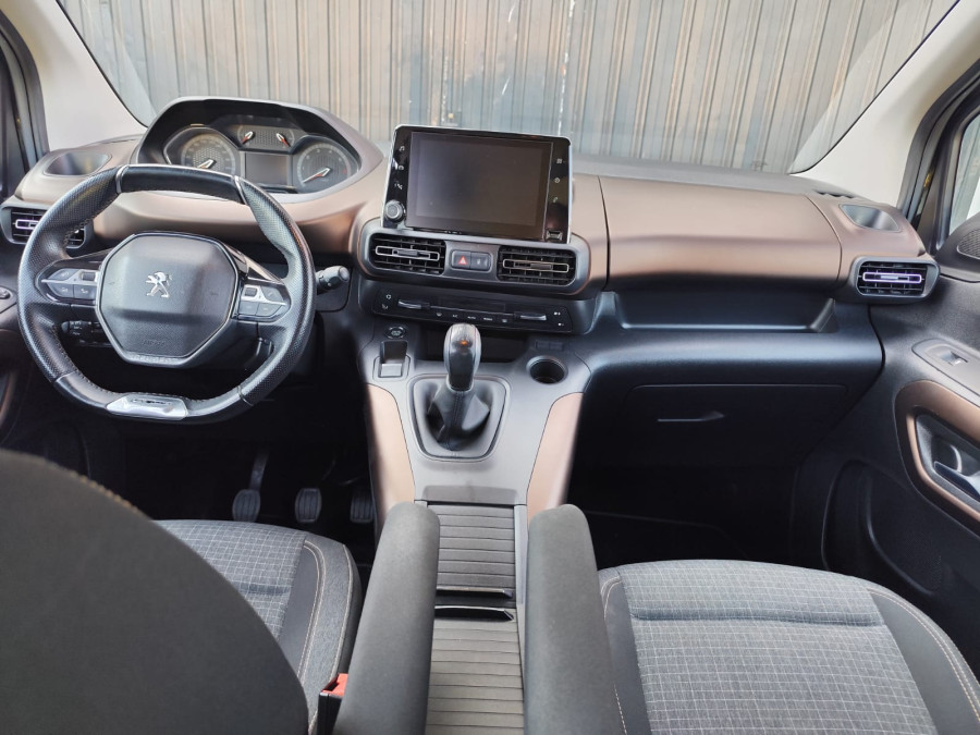Imagen de Peugeot Rifter