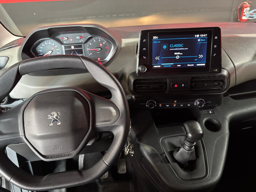 Imagen de Peugeot Rifter
