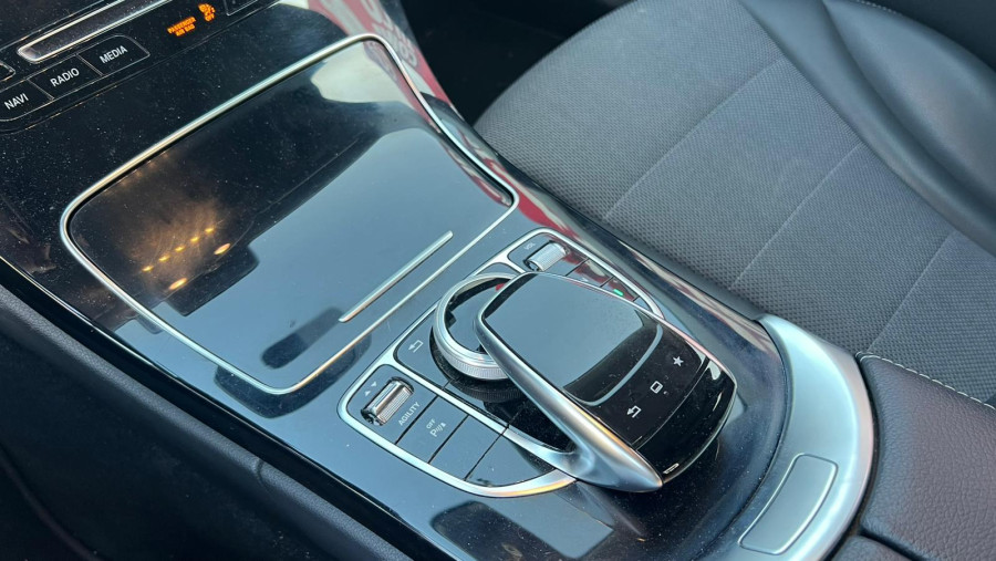 Imagen de mercedes-benz 220
