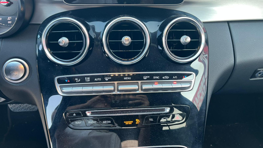 Imagen de mercedes-benz 220