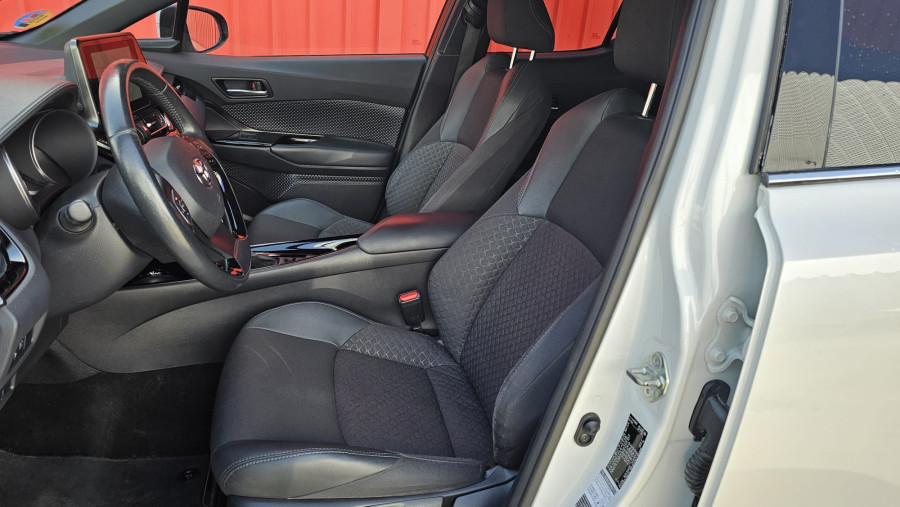 Imagen de TOYOTA C-HR