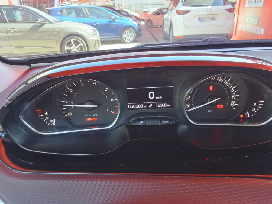 Imagen de Peugeot 2008