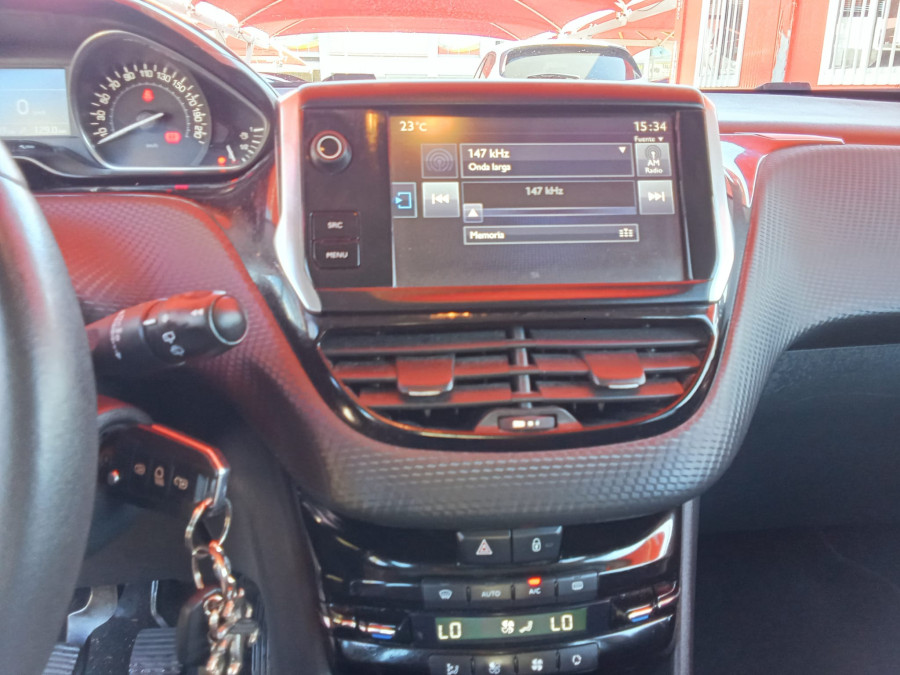 Imagen de Peugeot 2008