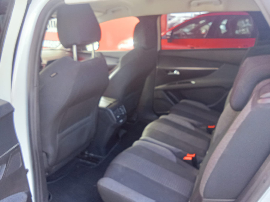 Imagen de Peugeot 5008