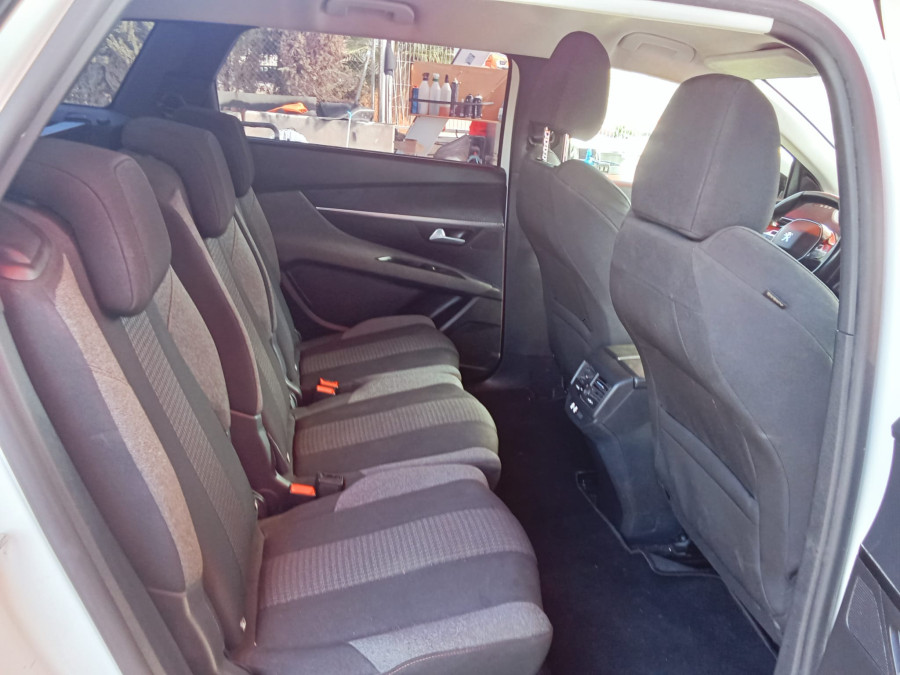 Imagen de Peugeot 5008