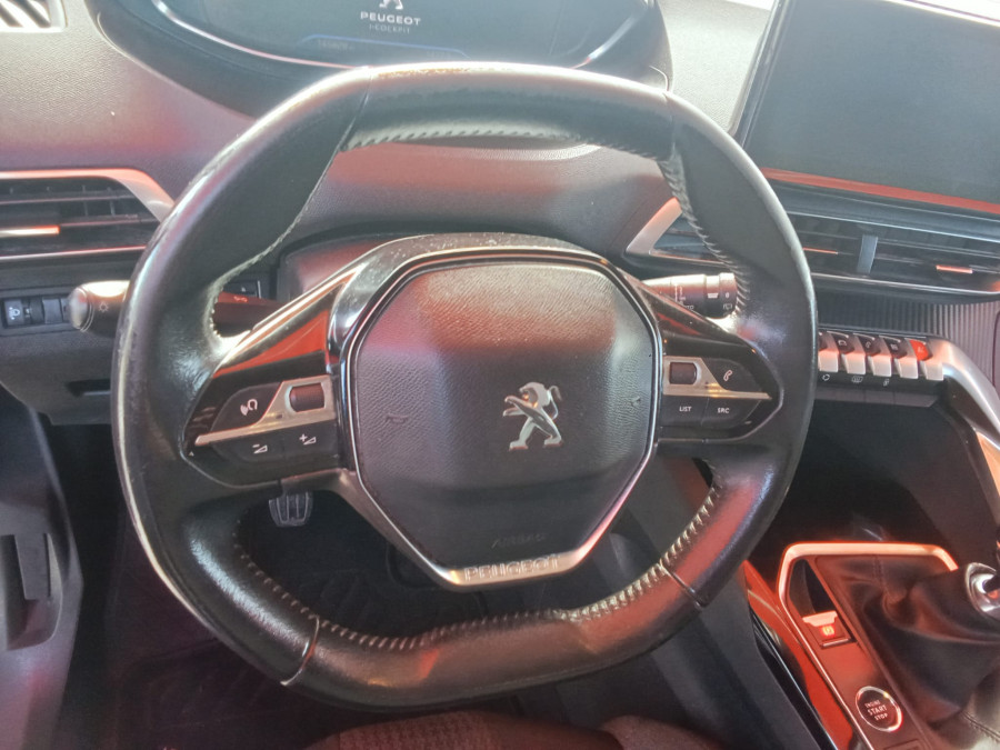 Imagen de Peugeot 5008