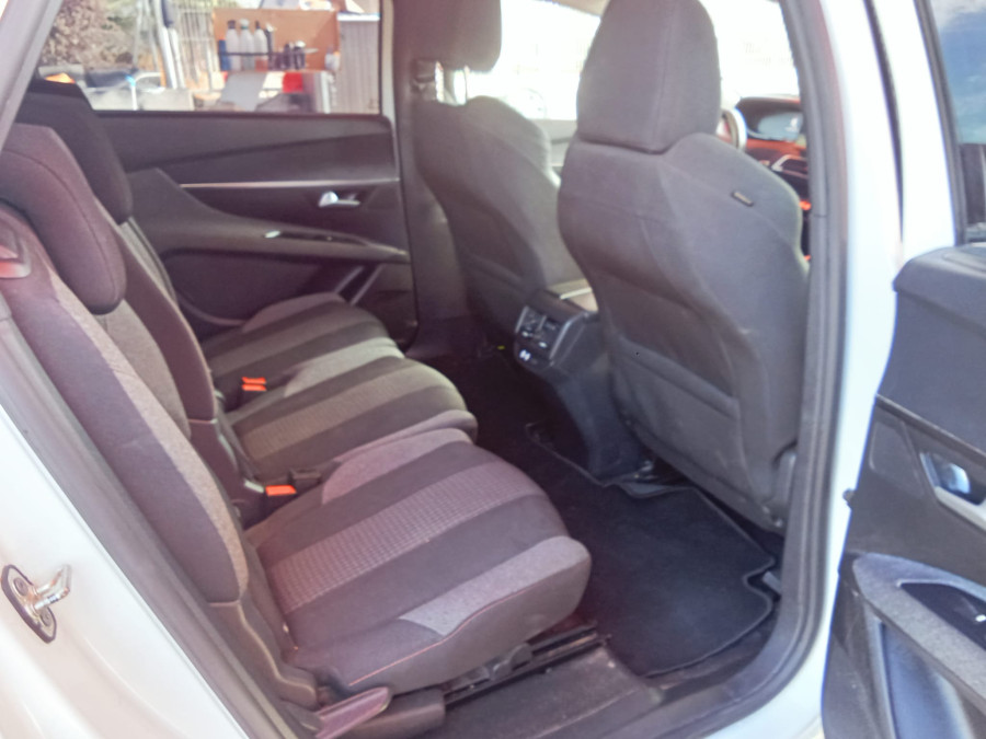 Imagen de Peugeot 5008