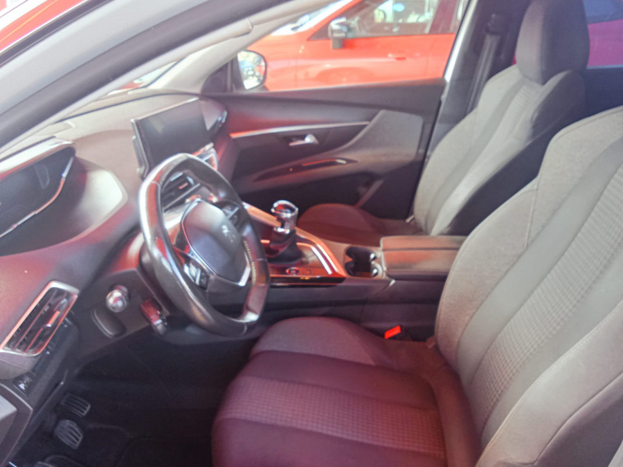 Imagen de Peugeot 5008