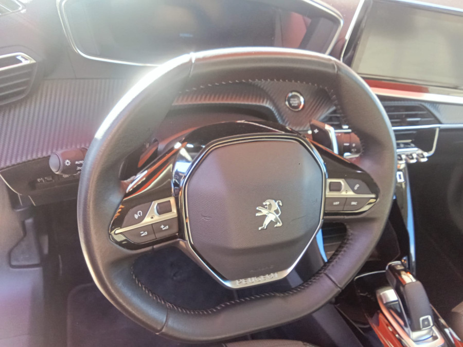 Imagen de Peugeot 2008