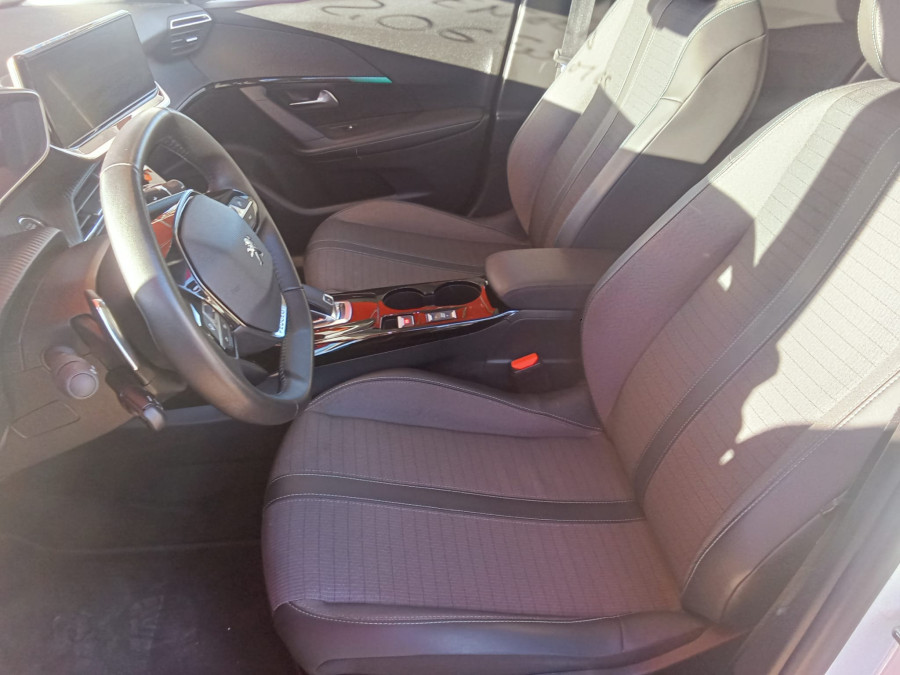Imagen de Peugeot 2008
