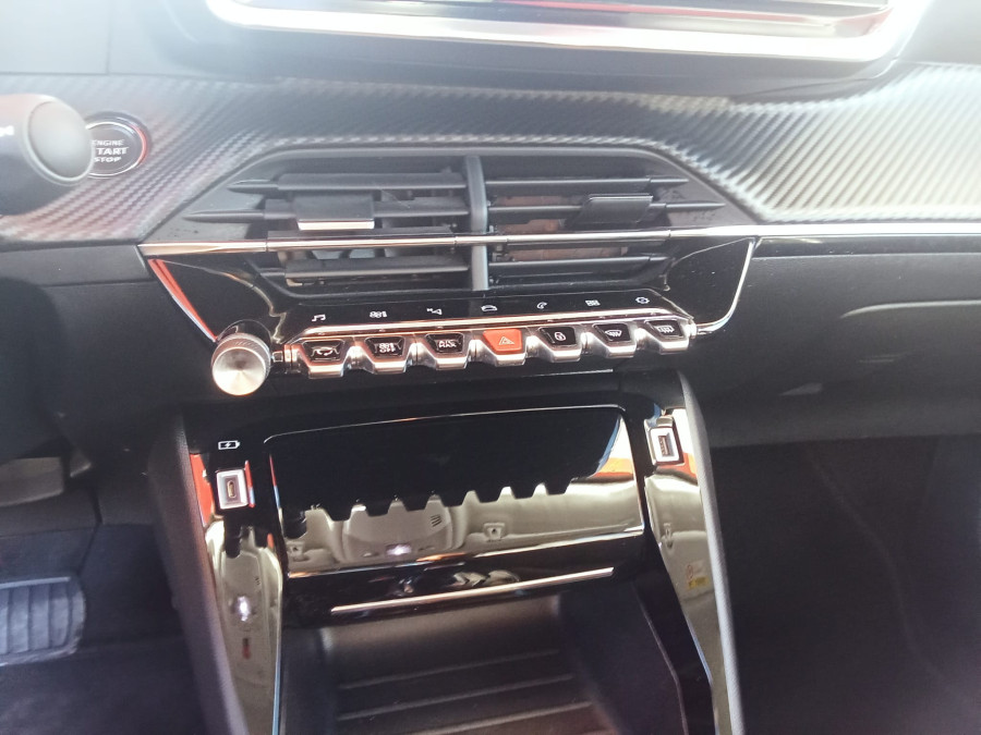 Imagen de Peugeot 2008
