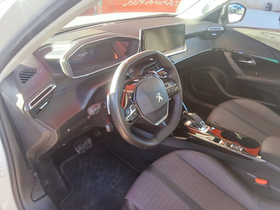 Imagen de Peugeot 2008