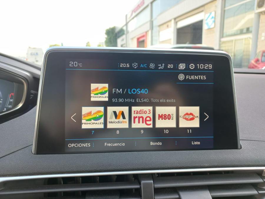 Imagen de Peugeot 3008