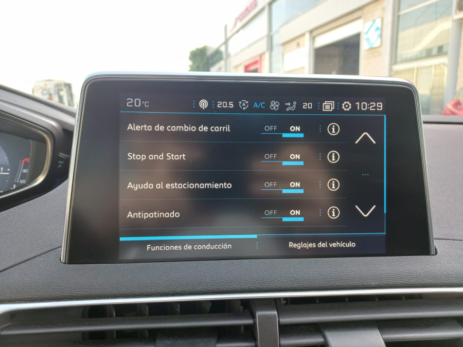 Imagen de Peugeot 3008