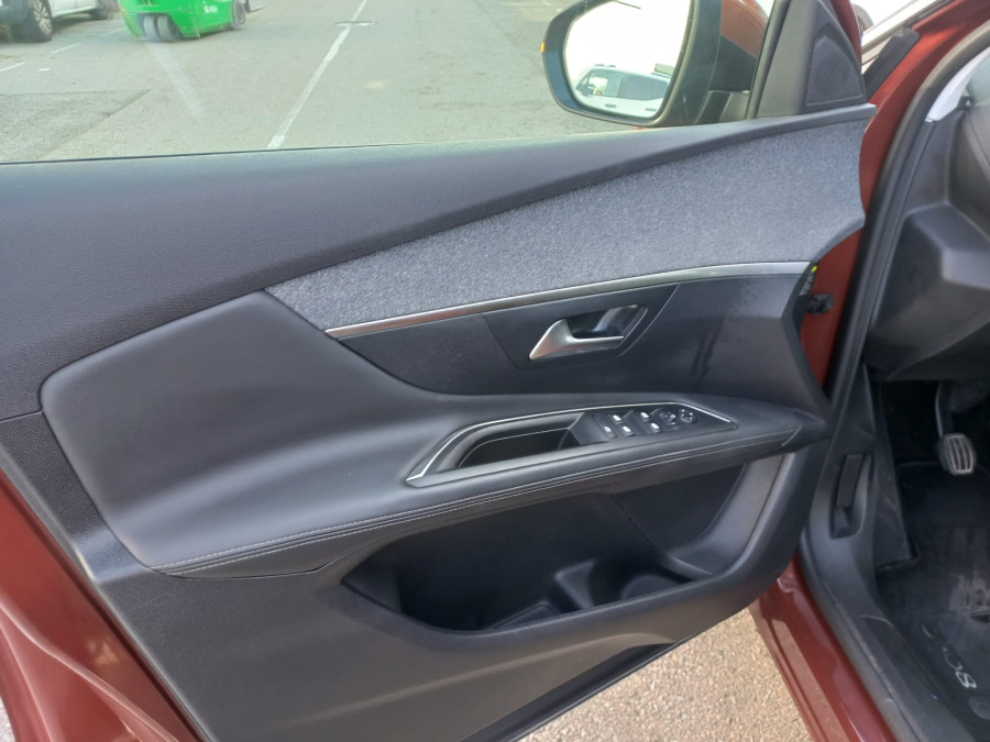 Imagen de Peugeot 3008