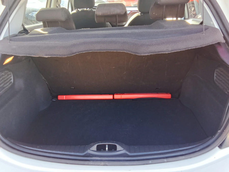 Imagen de Peugeot 208
