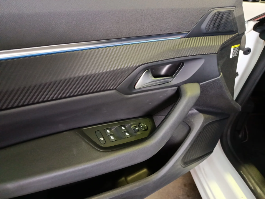 Imagen de Peugeot 508 Hybrid