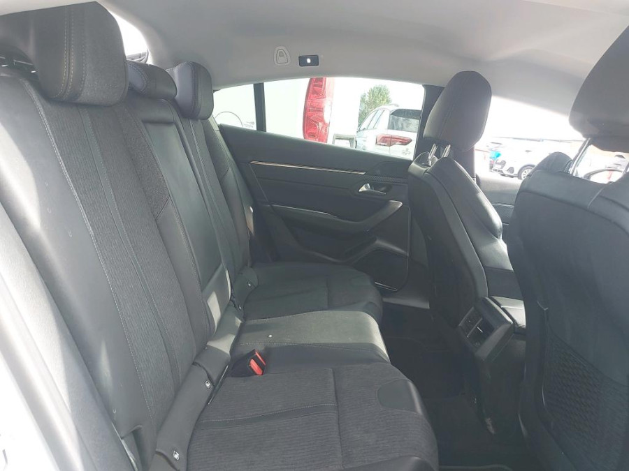Imagen de Peugeot 508 Hybrid