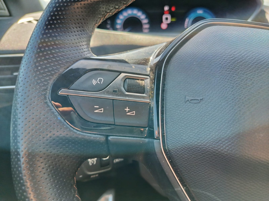 Imagen de Peugeot 3008 Hybrid