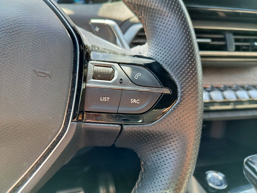 Imagen de Peugeot 3008 Hybrid